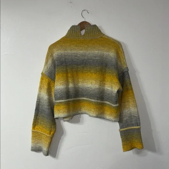 Anthropologie Pilcro Yellow Grey Ombre Sweater Crop Mock Neck Cute Size Medium - Picture 4 of 8
